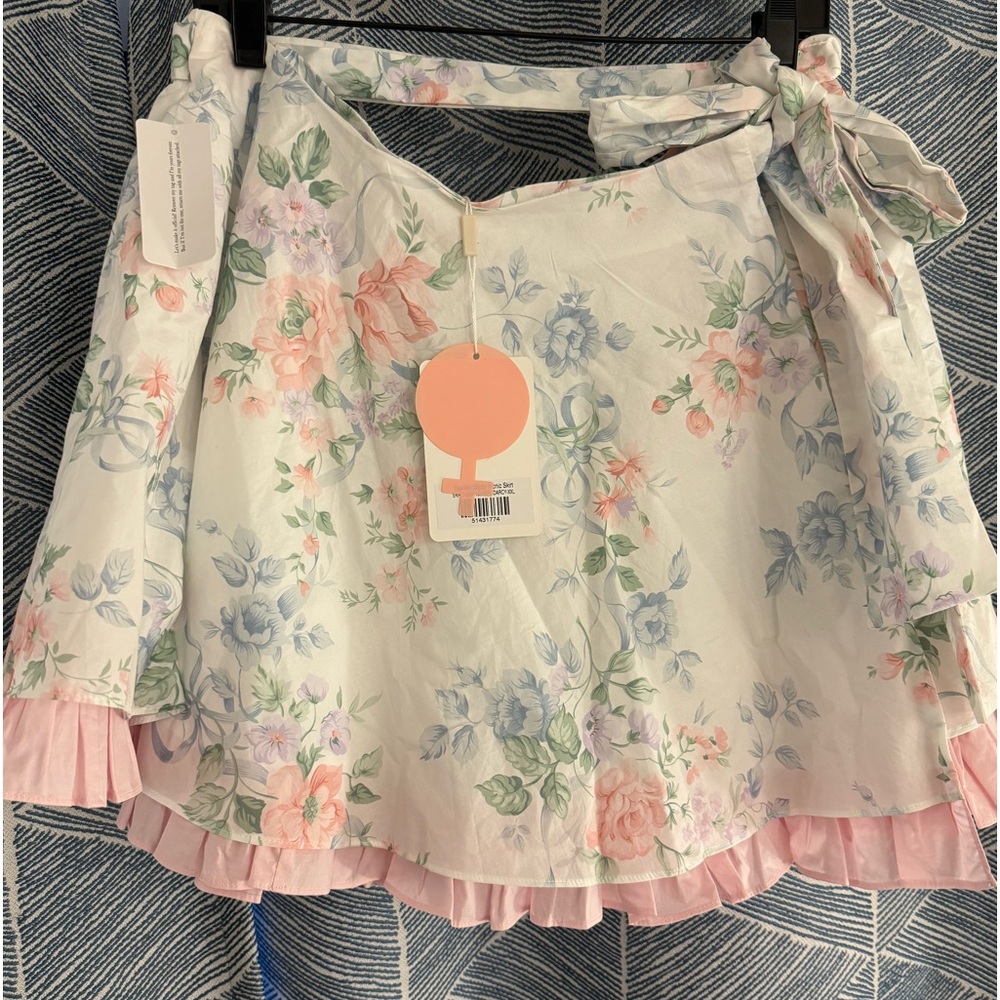 BNWT Selkie Mrs.Darcy Picnic Skirt in XXL. Lovely wrap style, never worn!